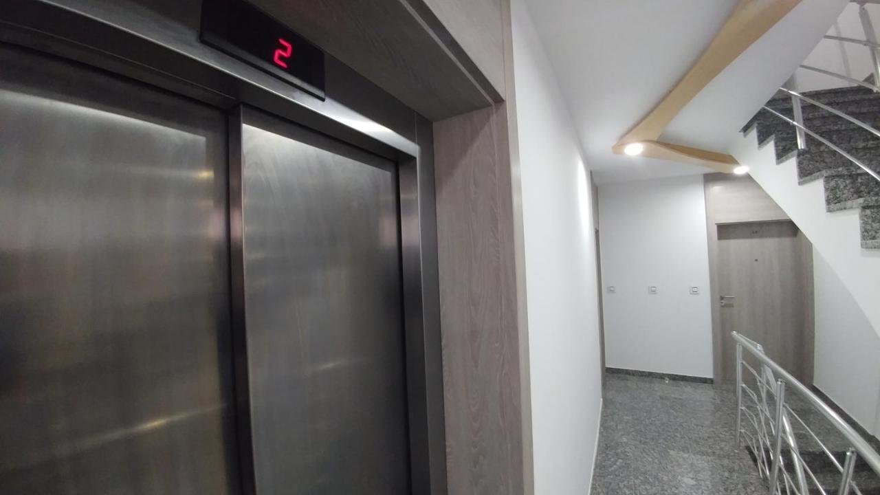 J&J Apartments Белград Екстериор снимка