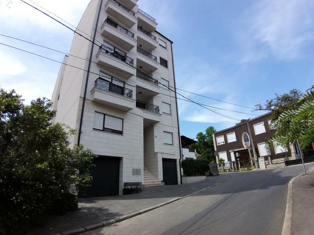 J&J Apartments Белград Екстериор снимка